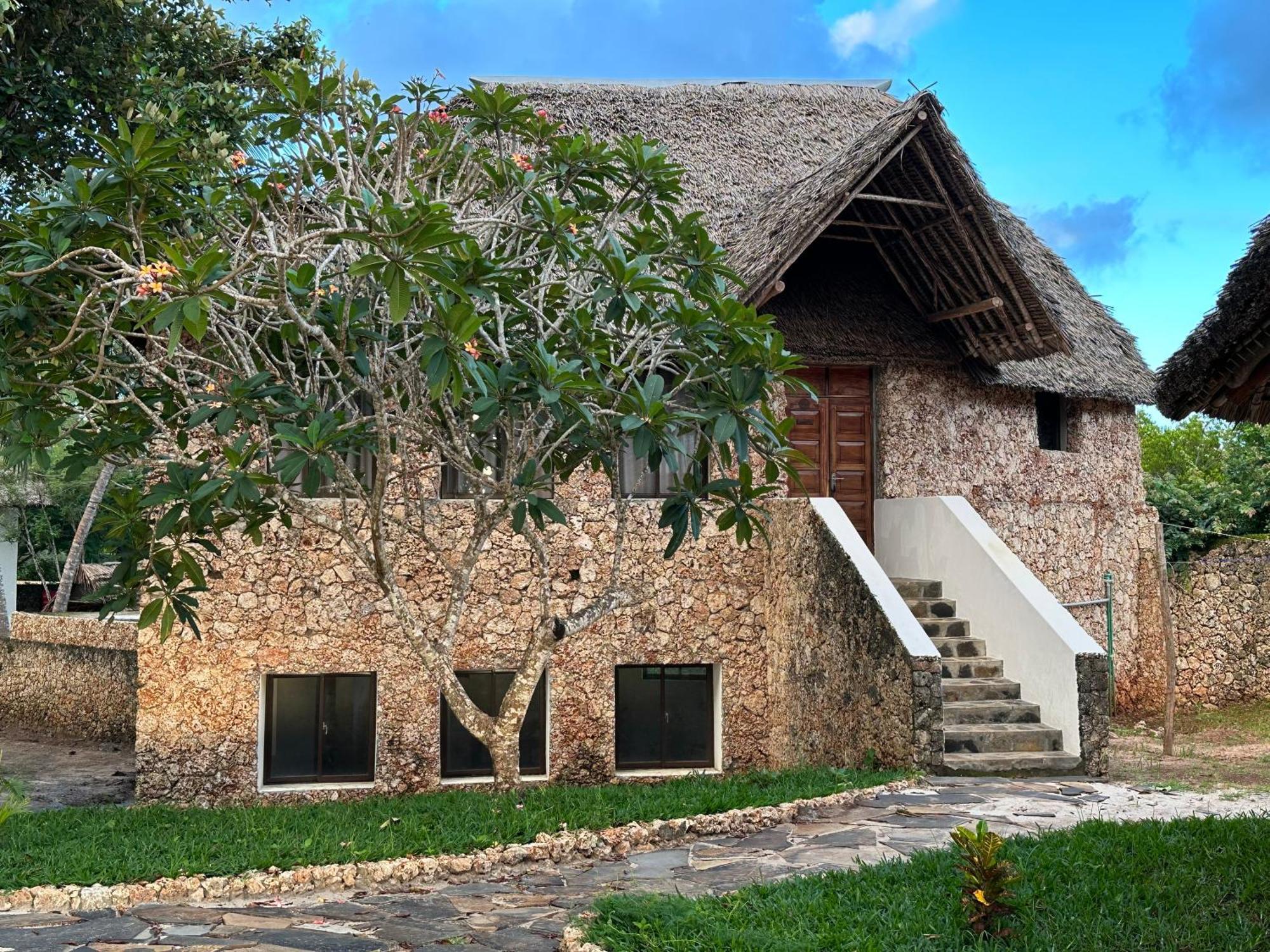 Mwazaro Beach Lodge Shimoni Zimmer foto