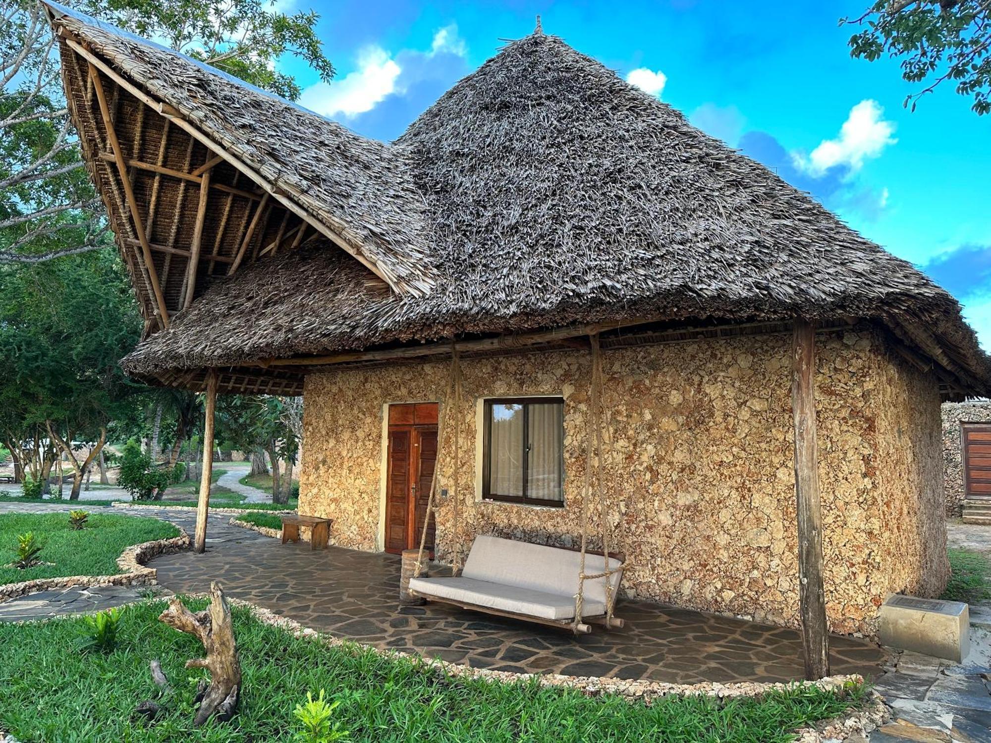 Mwazaro Beach Lodge Shimoni Zimmer foto