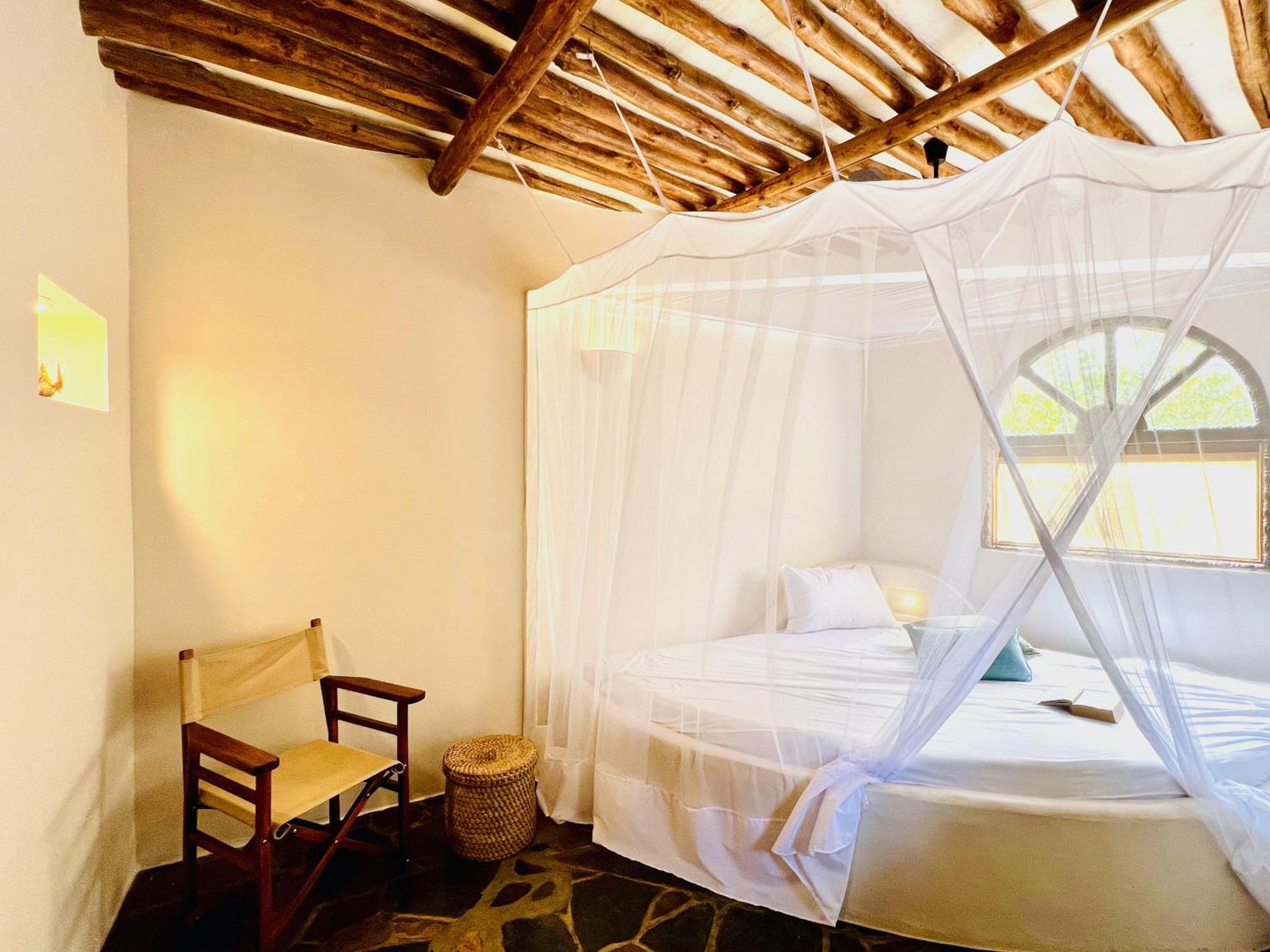 Mwazaro Beach Lodge Shimoni Zimmer foto